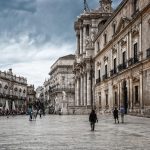 Vaticano: Leão XIV reza para que «ninguém se sinta invisível» nas cidades contemporâneas