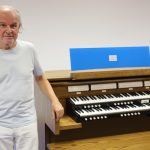 Cultura: Chegar a cada pessoa para que faça da música «um canto seu» é o objetivo de Fernando Lapa