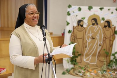 Igreja: Catequistas têm que ser «pessoas criativas» e «com espírito de missão», afirma irmã Josefina Cabral Teixeira