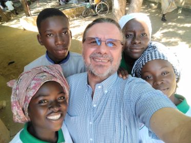 Padre Leonel Claro, missionário comboniano, viveu durante 20 anos no Chade, onde aprendeu a partilhar a «alegria e simplicidade» - Emissão 27/08/2026