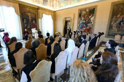 Vaticano: «Não há melhor prevenção contra as drogas do que uma boa família», afirmou o Papa