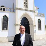 «Caminhos na minha terra»: D. Rui Valério presidiu às festas da Urqueira, na igreja que ficou destelhada na depressão Kristin