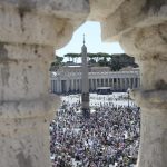 Vaticano: Papa rejeita ilusões do sucesso e complexos de superioridade