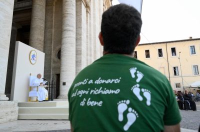 Assis: Papa propõe a fraternidade cristã para derrubar «muros invisíveis» e acabar com desigualdades