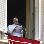 Vaticano: Papa condena «ganância» que ignora vítimas da fome e da guerra