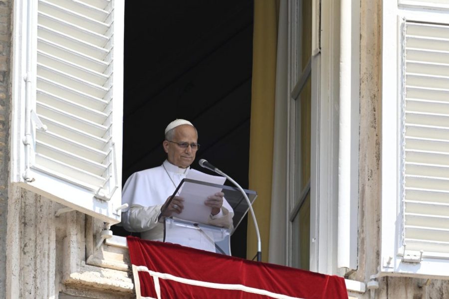 Vaticano: Papa vai ser operado para retirar nódulo no pulmão