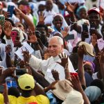 Vaticano: Papa recusa tese de «juventude sacrificada», em mensagem a católicos da África Ocidental
