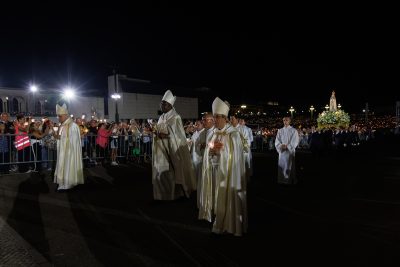 Fátima: D. José Imbamba incentivou à «audácia da confiança contra a indiferença», e alertou para «graves problemas globais»
