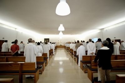 Clero/Portugal: Sacerdotes rejeitam estatuto de «super-heróis» e pedem partilha de responsabilidades