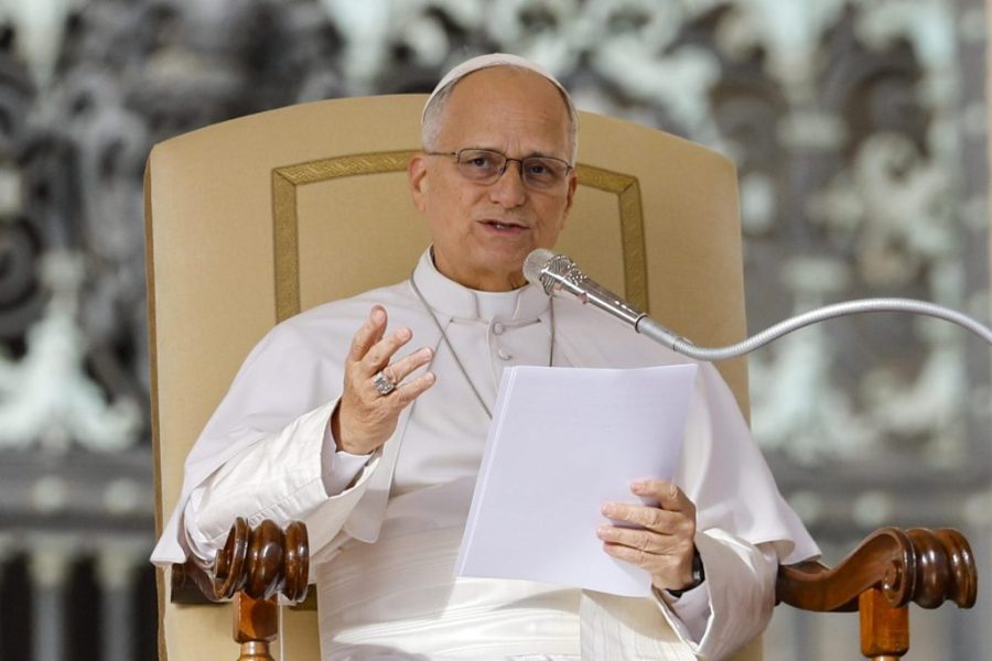 Vaticano: Papa cancela ida a Assis, a conselho médico, para facilitar recuperação pós-cirurgia