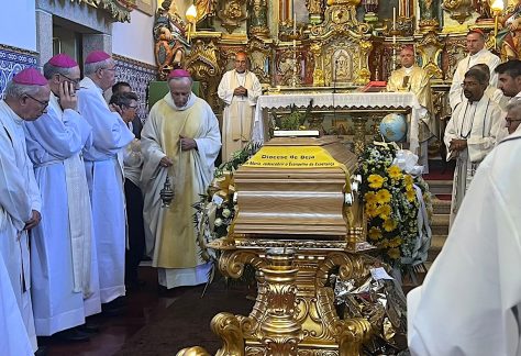 Igreja/Portugal: «Que o muito que semeou dê fruto e fruto abundante», afirmou D. Bispo de Beja na Missa das exéquias de D. António Vitalino