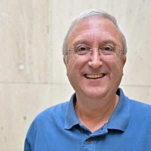 Ecos de um suculento banquete (Simpósio) - A educação: entre o simbólico e o seu oposto
