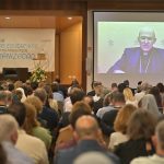 Educação/IA: D. José Tolentino Mendonça defende que tecnologia nunca substitui acompanhamento humano