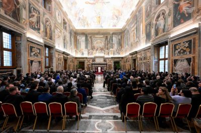 Vaticano: Papa diz que justiça na Igreja nunca se separa da «verdade e da misericórdia»
